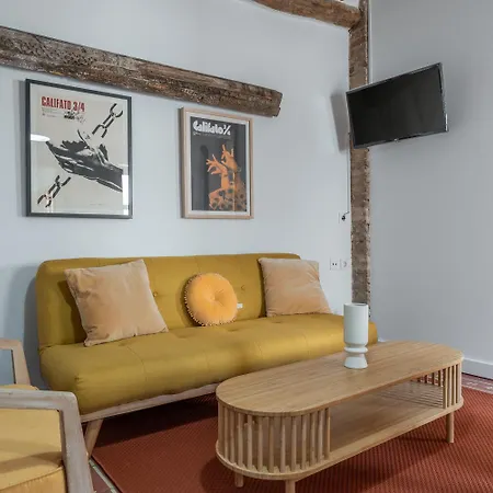 tuGuest Mirador Apartments-3